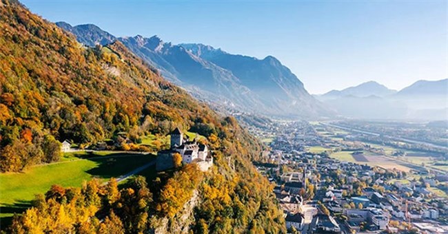 Top 11 sự thật đáng kinh ngạc về quốc gia giàu thứ 2 trên thế giới