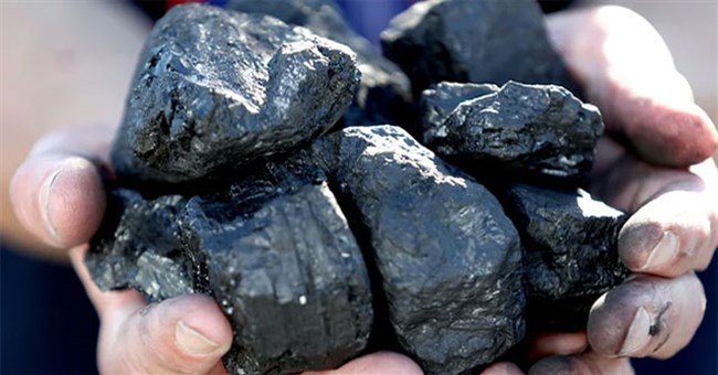 Tại sao một số nhà khoa học tin rằng than đá có thể đến từ vũ trụ?
