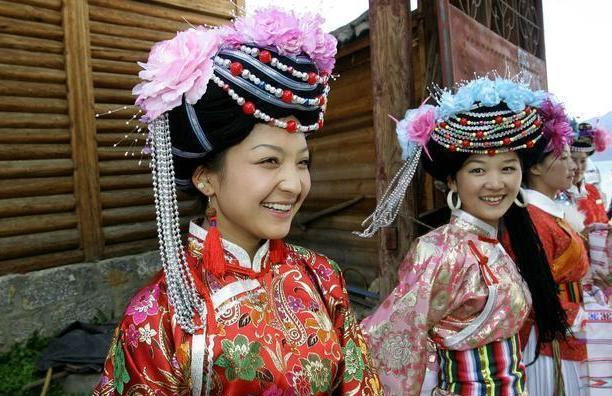 Kỳ lạ tập tục mẹ đưa chìa khóa nhà cho con gái rủ trai lạ đến ngủ bao nhiêu tùy thích