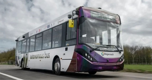 Xe buýt tự lái đầu tiên trên thế giới bắt đầu hoạt động ở Scotland từ tháng 5