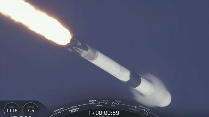 NASA phóng thành công 2 vệ tinh theo dõi bão