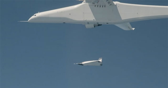 Máy bay lớn nhất thế giới lần đầu thả phương tiện siêu thanh - KhoaHoc.tv