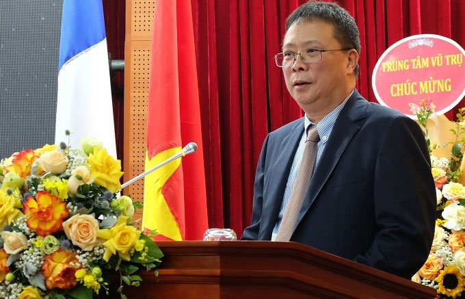 Vệ tinh VNREDSat-1 của Việt Nam đã bay được 2,4 tỷ km