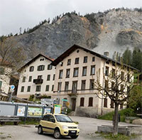 Người Thụy Sĩ phải bỏ cả ngôi làng đẹp như tranh vẽ đầy tiếc nuối