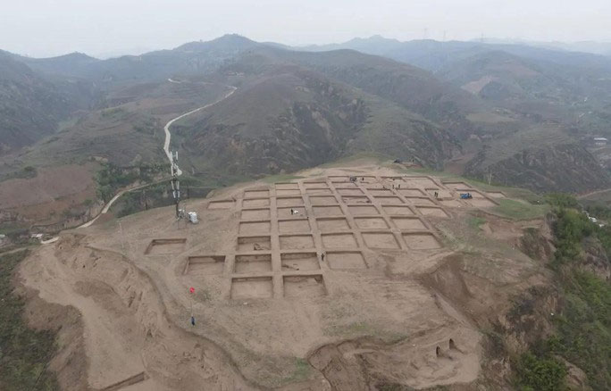 Trung Quốc phát hiện khu đồi phủ hàng loạt mộ cổ chứa đầy kho báu