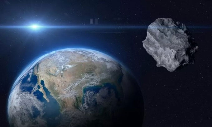 4 tiểu hành tinh to bằng máy bay lao về Trái đất