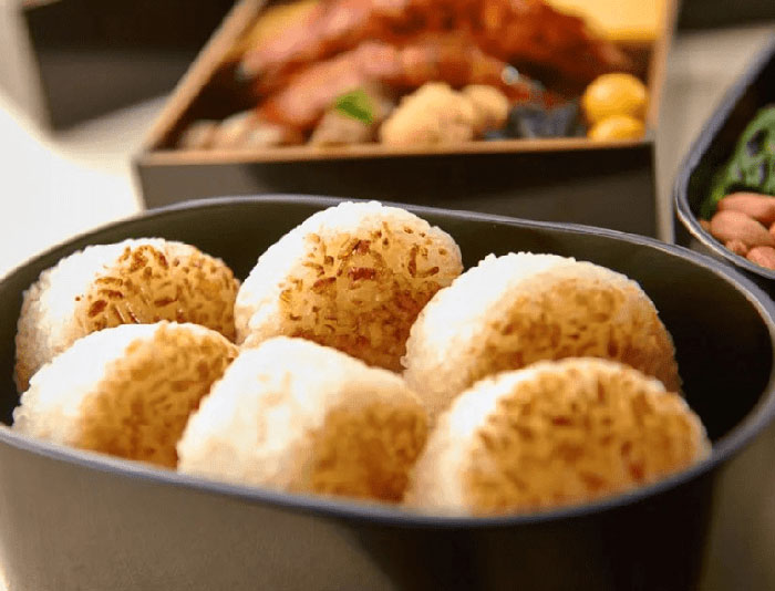 Tại sao người Nhật thích ăn bento, thậm chí còn ăn nguội lạnh mặc dù có thể hâm nóng?