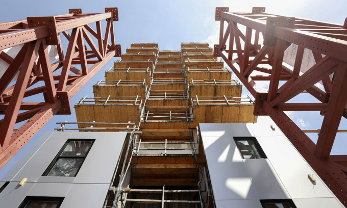 Thử nghiệm tòa nhà gỗ 10 tầng chịu được 100 trận động đất