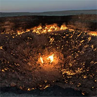 Tại sao không thể lấp "Cổng địa ngục" cháy 50 năm ở Turkmenistan?