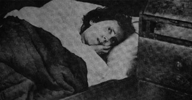 Người phụ nữ tỉnh lại sau giấc ngủ kéo dài 32 năm