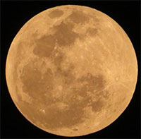 Siêu trăng cam "2 lần phình to" hiện ra liên tiếp kể từ ngày 3-7