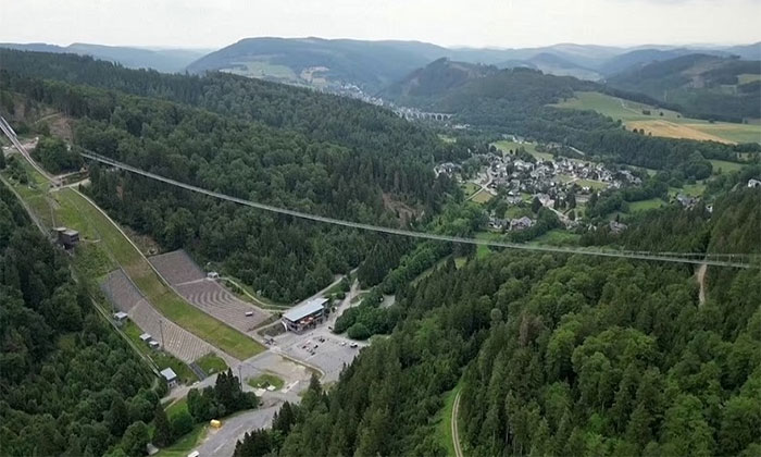 Skywalk Willingen - Cầu treo đi bộ không trụ đỡ dài nhất thế giới