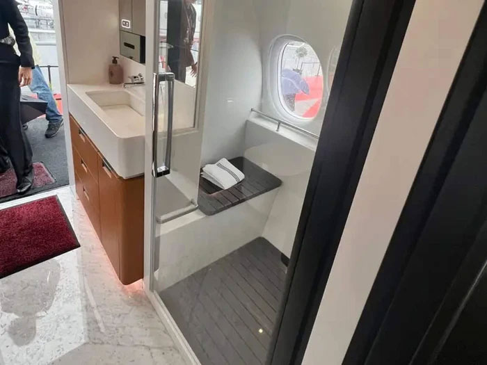 Bên trong chiếc máy bay siêu xa xỉ được mệnh danh là “căn penthouse của bầu trời”