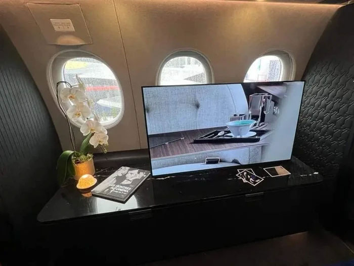 Bên trong chiếc máy bay siêu xa xỉ được mệnh danh là “căn penthouse của bầu trời”