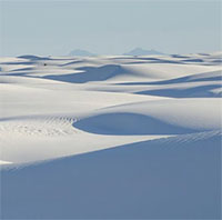 Vẻ đẹp độc đáo của vùng sa mạc trắng như tuyết
