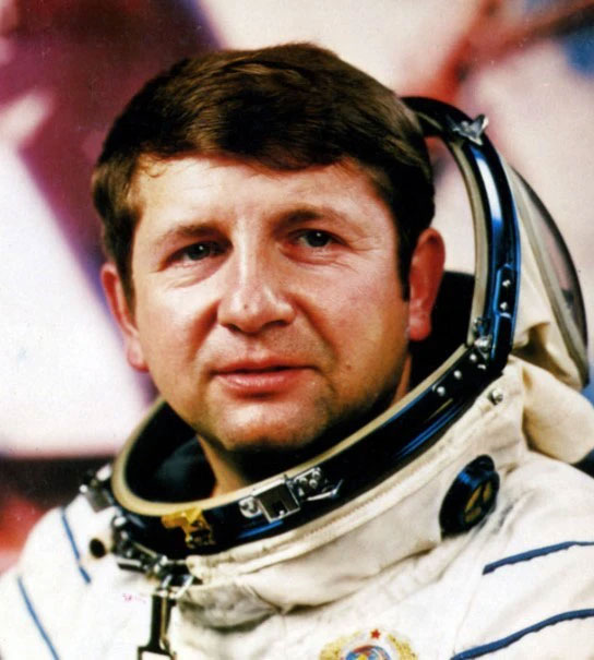 Phi hành gia Liên Xô Yuri Glazkov.