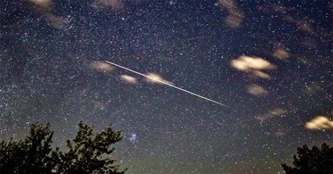 Cơ hội quan sát mưa sao băng lớn nhất năm vào đêm nay