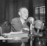 Top 6 sự thật ít biết về J. Robert Oppenheimer - "cha đẻ" của bom nguyên tử