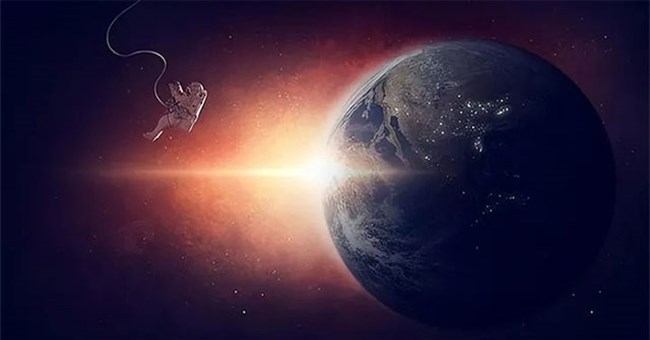Các phi hành gia có thể có con trong không gian không?