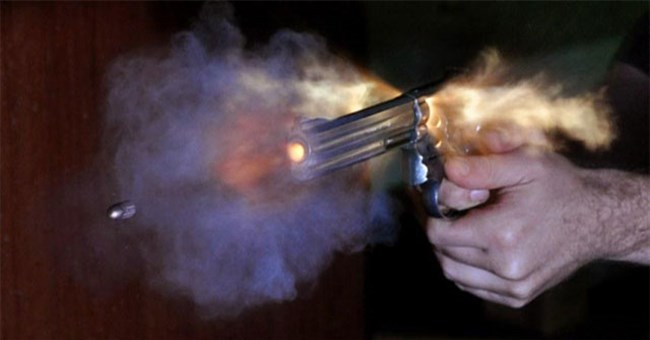 Đạn bắn nhanh đến đâu?