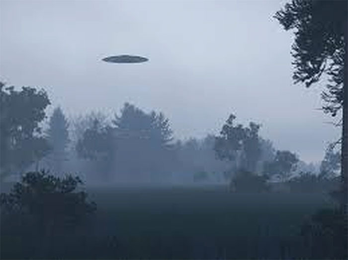 UFO: Từ chủ nghĩa giật gân đến khoa học