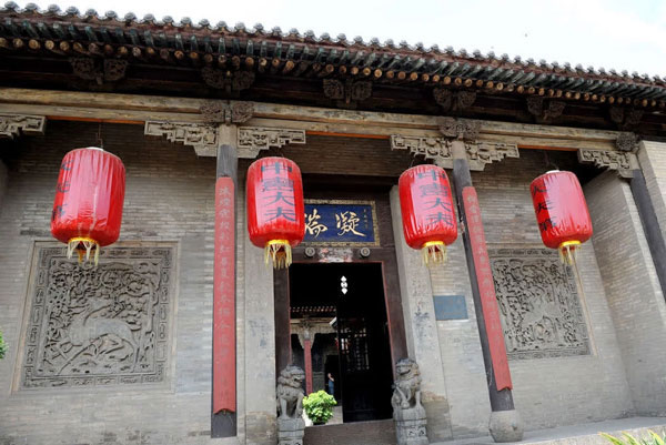 Biệt phủ Trung Quốc lớn hơn cả Tử Cấm Thành, xây trong 300 năm