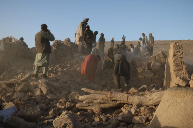 Động đất ở Afghanistan làm hơn 2000 người thiệt mạng