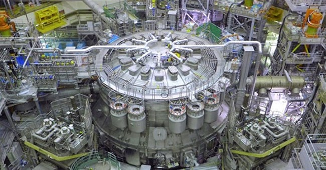 Lò phản ứng nhiệt hạch lớn nhất thế giới hoạt động