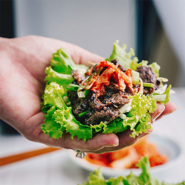 Loại rau sống chuyên dùng cho các món cuốn, giúp giảm cholesterol, bảo vệ tim mạch