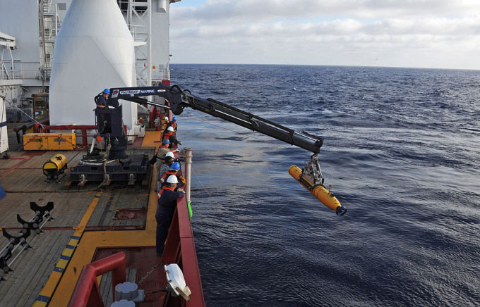 Phát hiện bất ngờ của "thợ săn MH370" tại nơi máy bay mất tích bí ẩn rơi