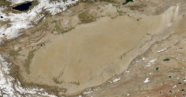 “Đại dương ngầm” ở sa mạc Tân Cương ẩn giấu bí mật gì? 