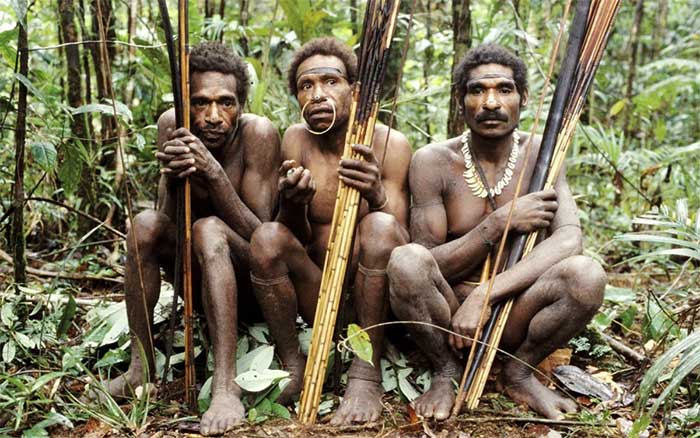 Khám phá 4 bộ tộc bí ẩn nhất thế giới