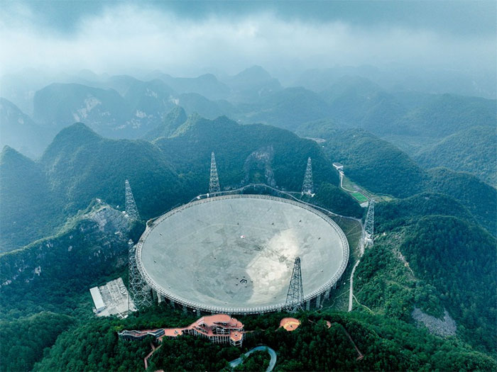 Trung Quốc khám phá và chế tạo mẫu hydro trung tính trong thiên hà lớn nhất thế giới