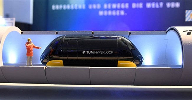 Tàu siêu tốc Hyperlooptan tốc độ hơn 1.200km/h tan thành mây khói