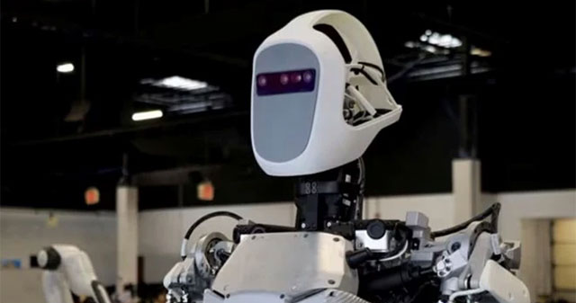 NASA phát triển robot hình người
