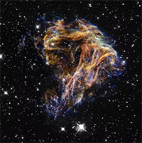 NASA công bố bức ảnh đầu năm mới: "Pháo hoa" rực sáng giữa vật thể đang lao vào dải Ngân Hà
