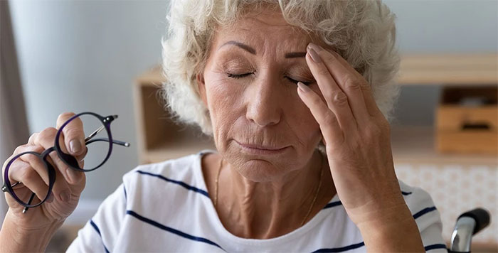 Tác động của đột quỵ thùy đỉnh thường có thể nghiêm trọng ở người cao tuổi