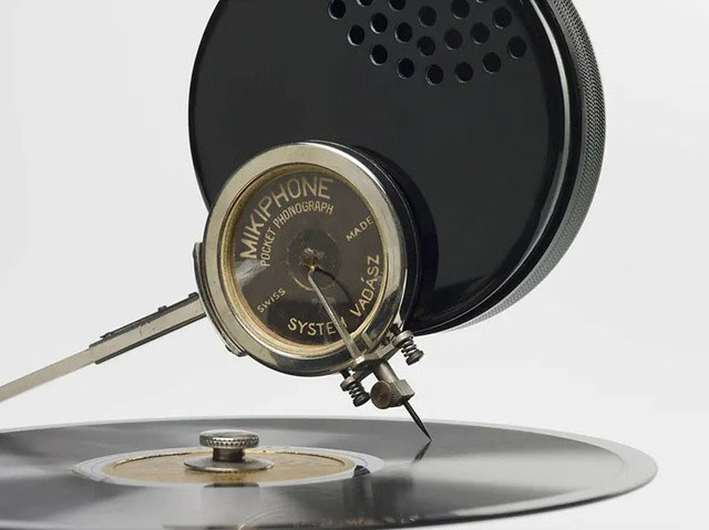 Mikiphone 1924: 