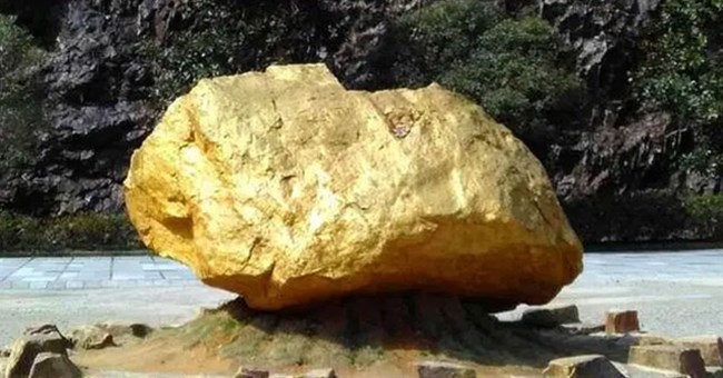 Phát hiện khối quặng vàng lấp lánh đào mãi không hết, công viên bị phong tỏa, lộ ra kho báu 1.000 năm tuổi