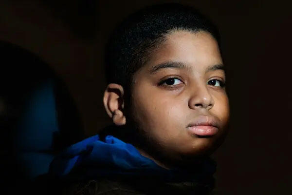 Cậu bé điếc 11 tuổi lần đầu tiên có thể nghe được nhờ đột phá liệu pháp gen