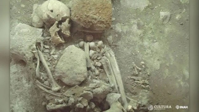 Tiết lộ mới về bộ xương bí ẩn được tìm thấy trong cung điện ở Mexico