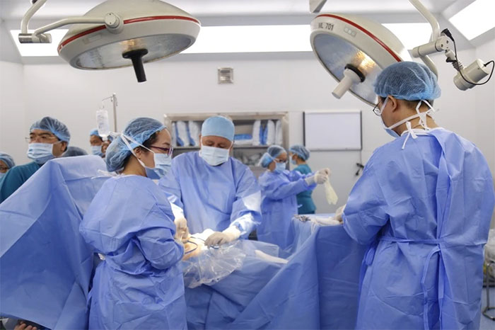 Em bé thứ hai của Việt Nam được sửa tim bào thai chào đời khoẻ mạnh