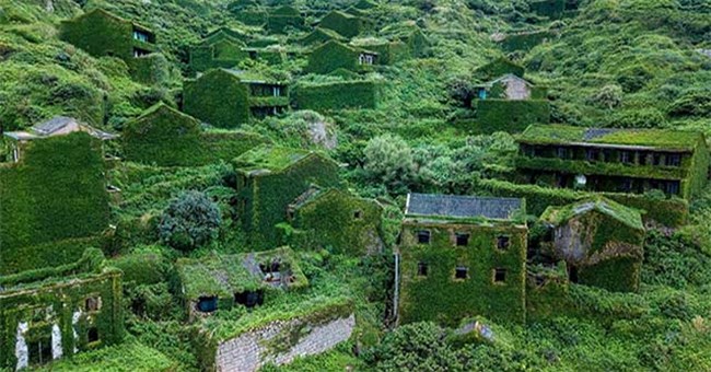 Top 10 di tích bỏ hoang bị thiên nhiên xâm chiếm
