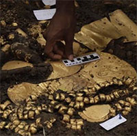 Phát hiện kho báu vàng ròng trong mộ cổ chứa nhiều người bị hiến tế ở Panama