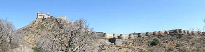 Bức tường Kumbhalgarh - Vạn Lý Trường Thành của Ấn Độ