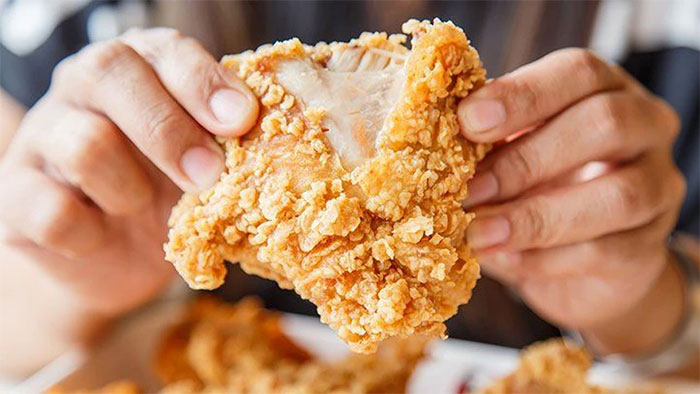 Những lời khuyên sau bữa ăn giúp giảm chứng ợ nóng