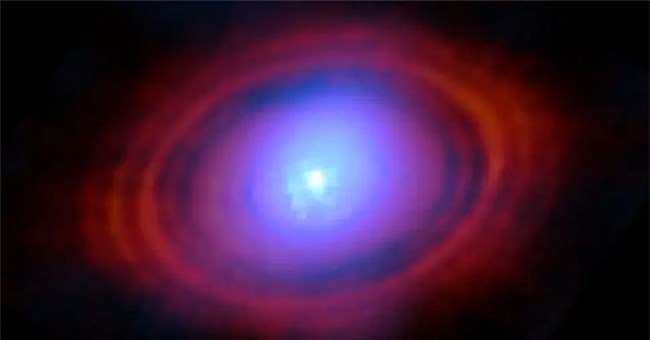 Phát hiện "biển vũ trụ" lơ lửng, nhiều nước gấp 3 lần Trái đất