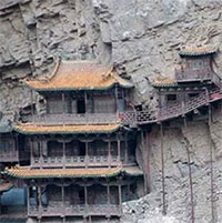 "Ngôi chùa nguy hiểm nhất Trung Quốc" cheo leo trên vách núi hơn 1.500 năm