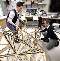 Cấu trúc ván gỗ dạng origami có thể chịu tải và xếp gọn