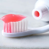 Cách chọn kem đánh răng tốt nhất cho răng của bạn